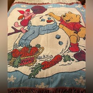 Disney Winnie The Pooh throw